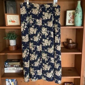 Vintage 80s Plus Size Navy Floral Maxi Skirt Size 22 Made in the USA